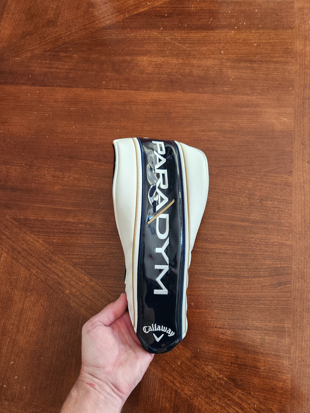 Callaway Paradym Men’s Headcover in White, Black and Gold